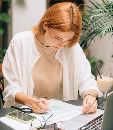 W-9 form instruction: how to complete it in 2022.